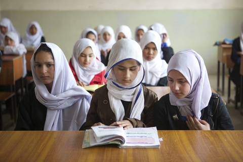 UNFPA Afganistan school
